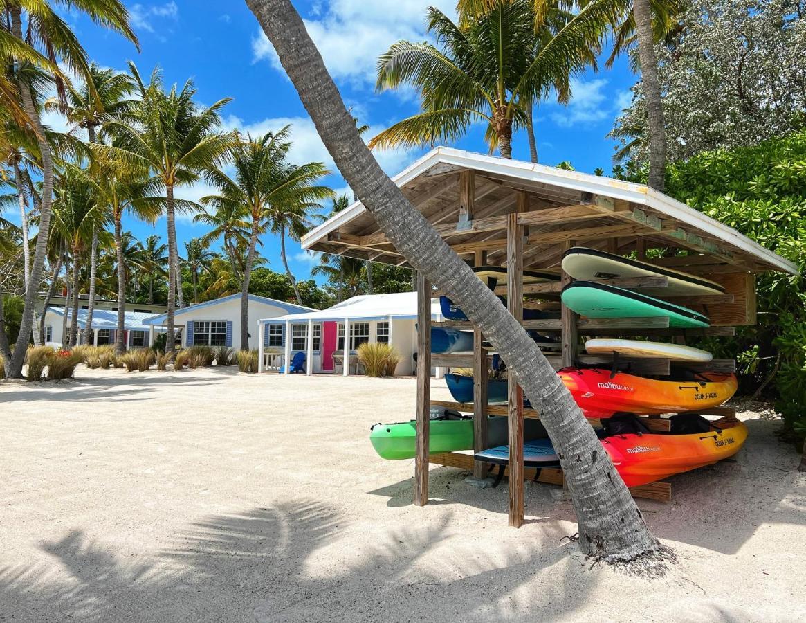 Pines & Palms Resort Islamorada Exterior photo